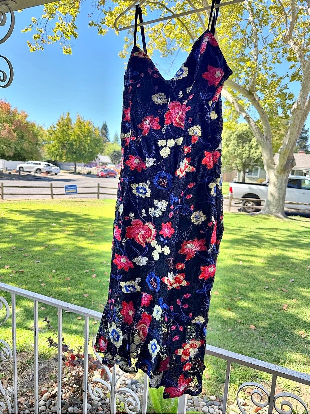 GUESS Floral Embroidered Lace Midi Dress Black & Blue Size 14